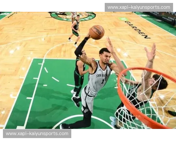 巅峰与重塑的终极碰撞:凯尔特人vs马刺,这一场球赛为何值得你通宵守候? 巅峰与重塑的终极碰撞:凯尔特人vs马刺,这一场球赛为何值得你通宵守候?